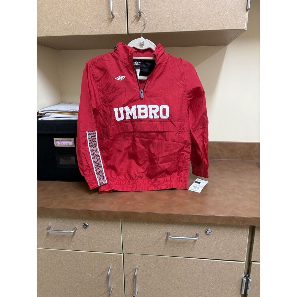 NWT‎ Umbro Boys' Soccer Nylon 1/4 Zip Red Jacket Size Small-8